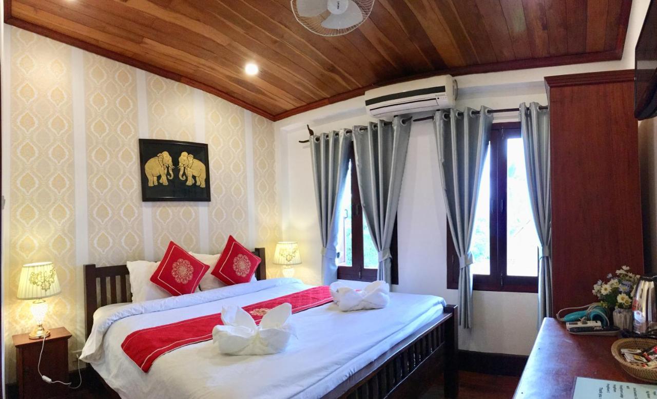พังแคมลอดจ์ Hotel หลวงพระบาง ภายนอก รูปภาพ
