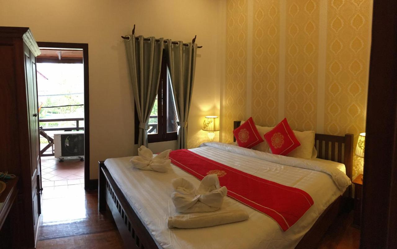พังแคมลอดจ์ Hotel หลวงพระบาง ภายนอก รูปภาพ