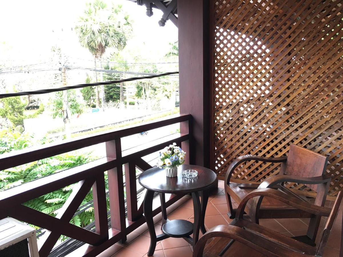 พังแคมลอดจ์ Hotel หลวงพระบาง ภายนอก รูปภาพ