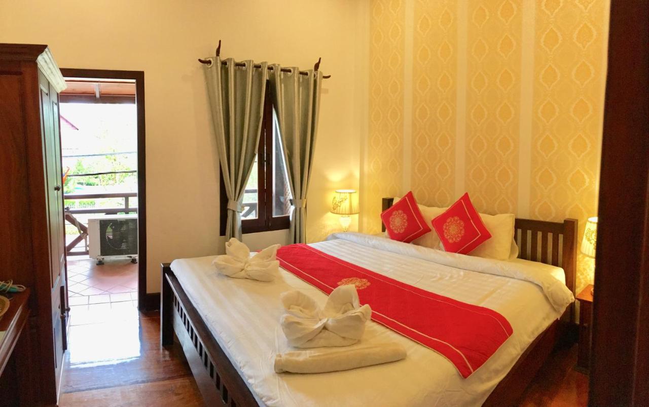 พังแคมลอดจ์ Hotel หลวงพระบาง ภายนอก รูปภาพ
