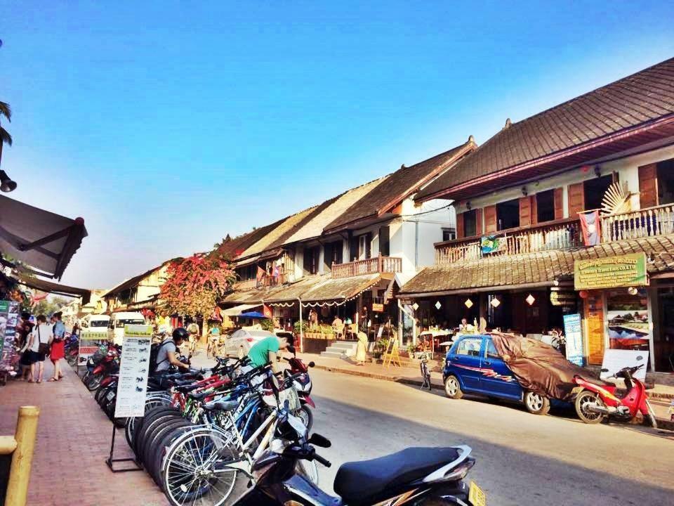 พังแคมลอดจ์ Hotel หลวงพระบาง ภายนอก รูปภาพ